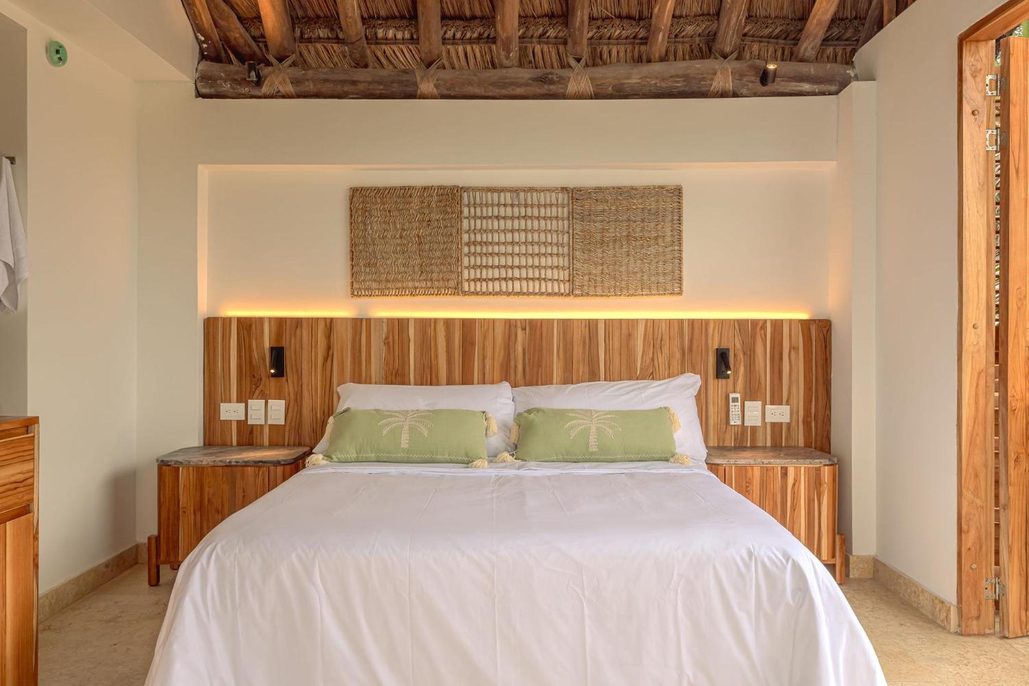 Islawa Soy Local - Isla Privada Hotel Baru Bagian luar foto