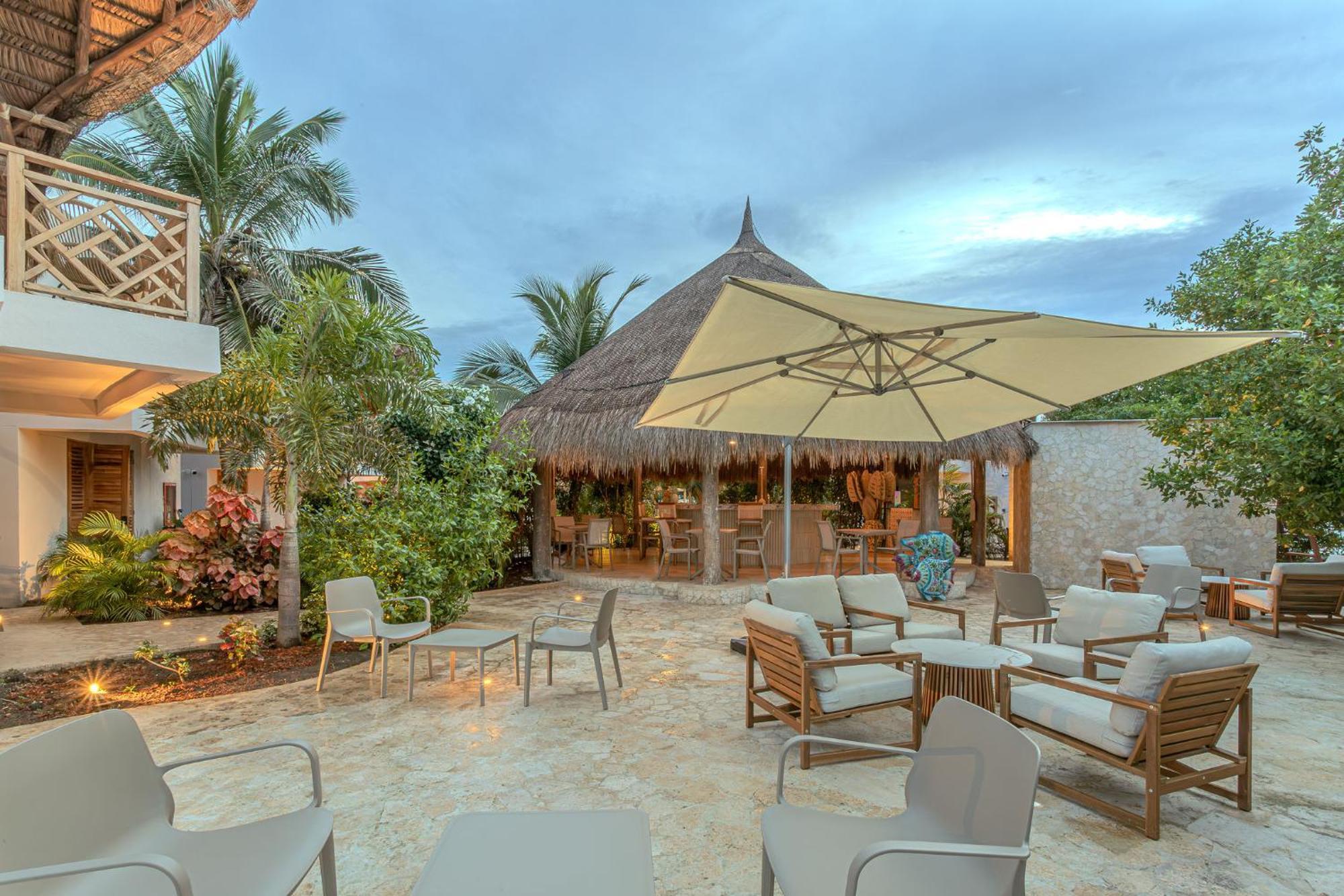 Islawa Soy Local - Isla Privada Hotel Baru Bagian luar foto